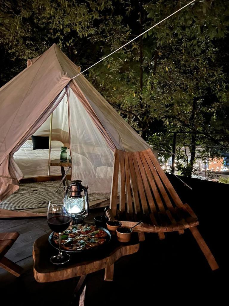Hotel Oxu Solo Adultos บาเญเดบราโว ภายนอก รูปภาพ